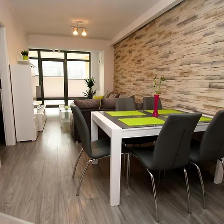 Apartman Teczowe Wzgorze Oaza *