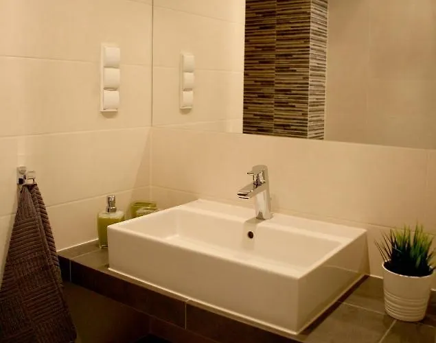 Teczowe Wzgorze Oaza *