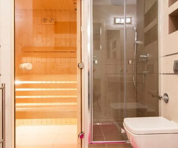 Teczowe Wzgorze Oaza * ויסלאו