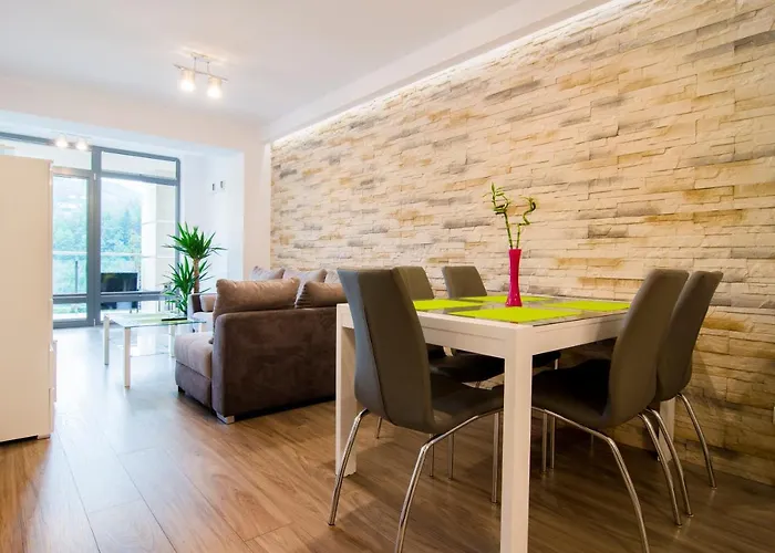 Teczowe Wzgorze Oaza ויסלאו